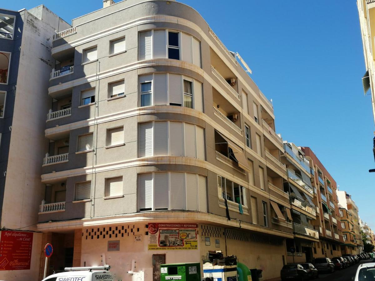 Vinas Apartment Torrevieja Exterior photo